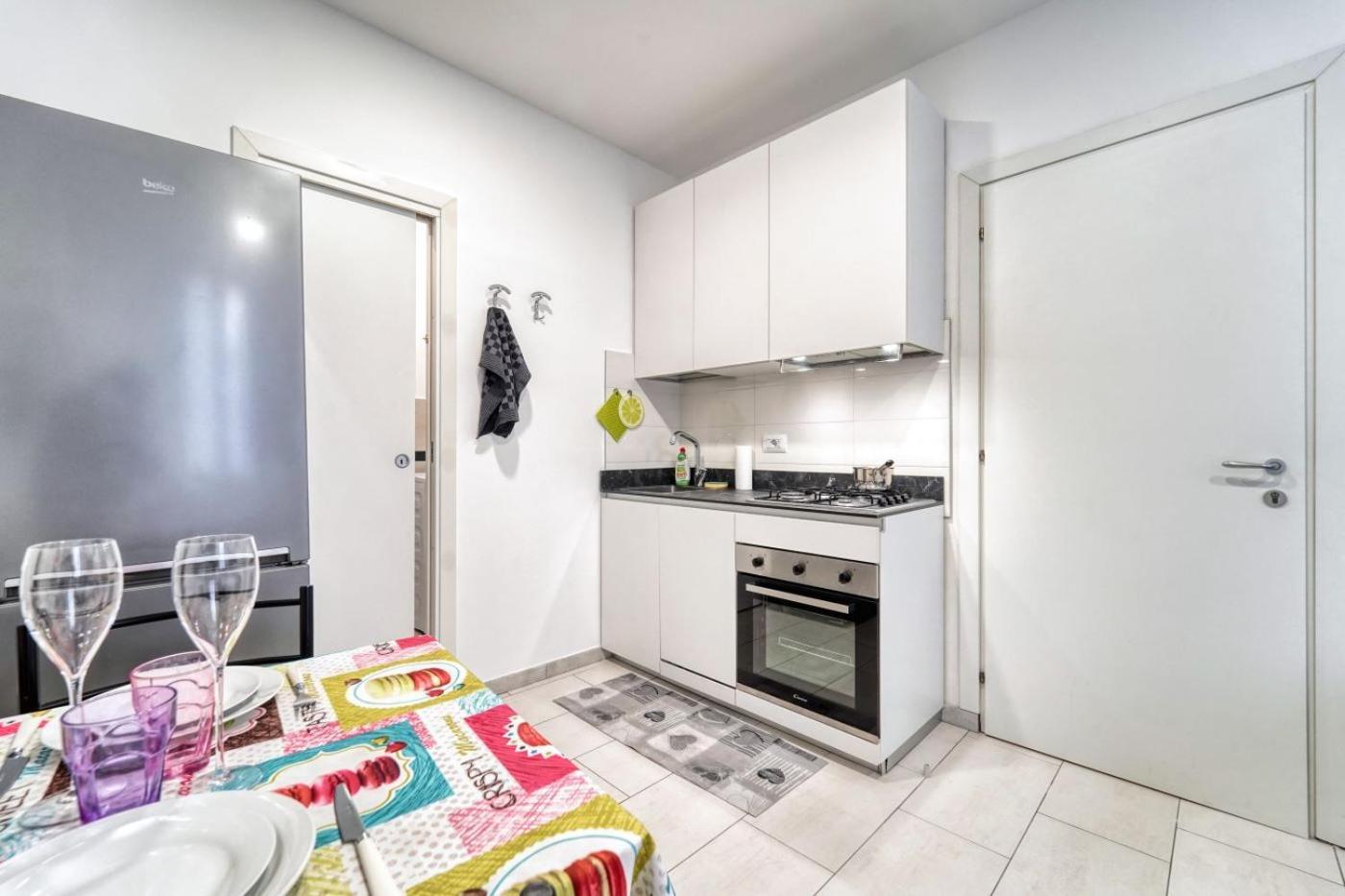Residenza Via Carloni 18 Como